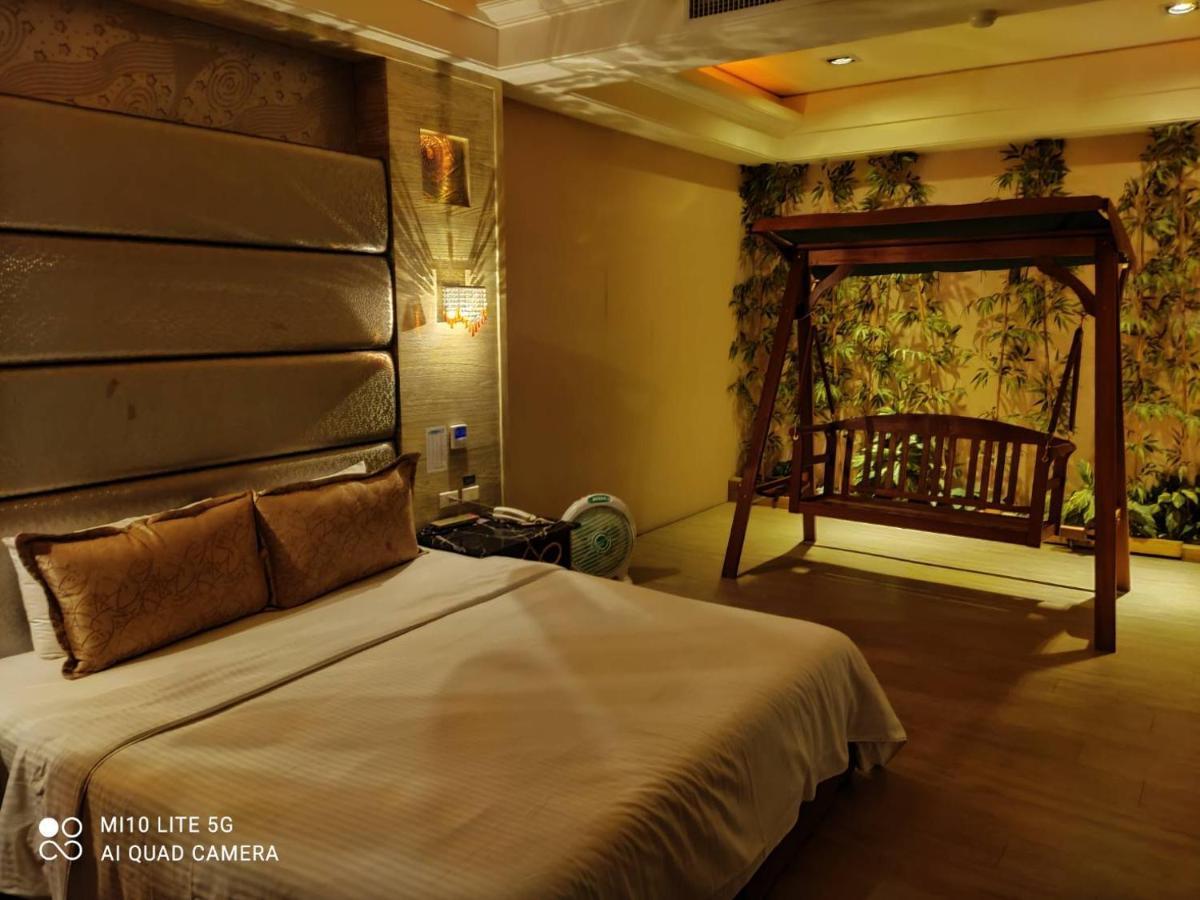 Blue Sky Motel Guishan Dış mekan fotoğraf