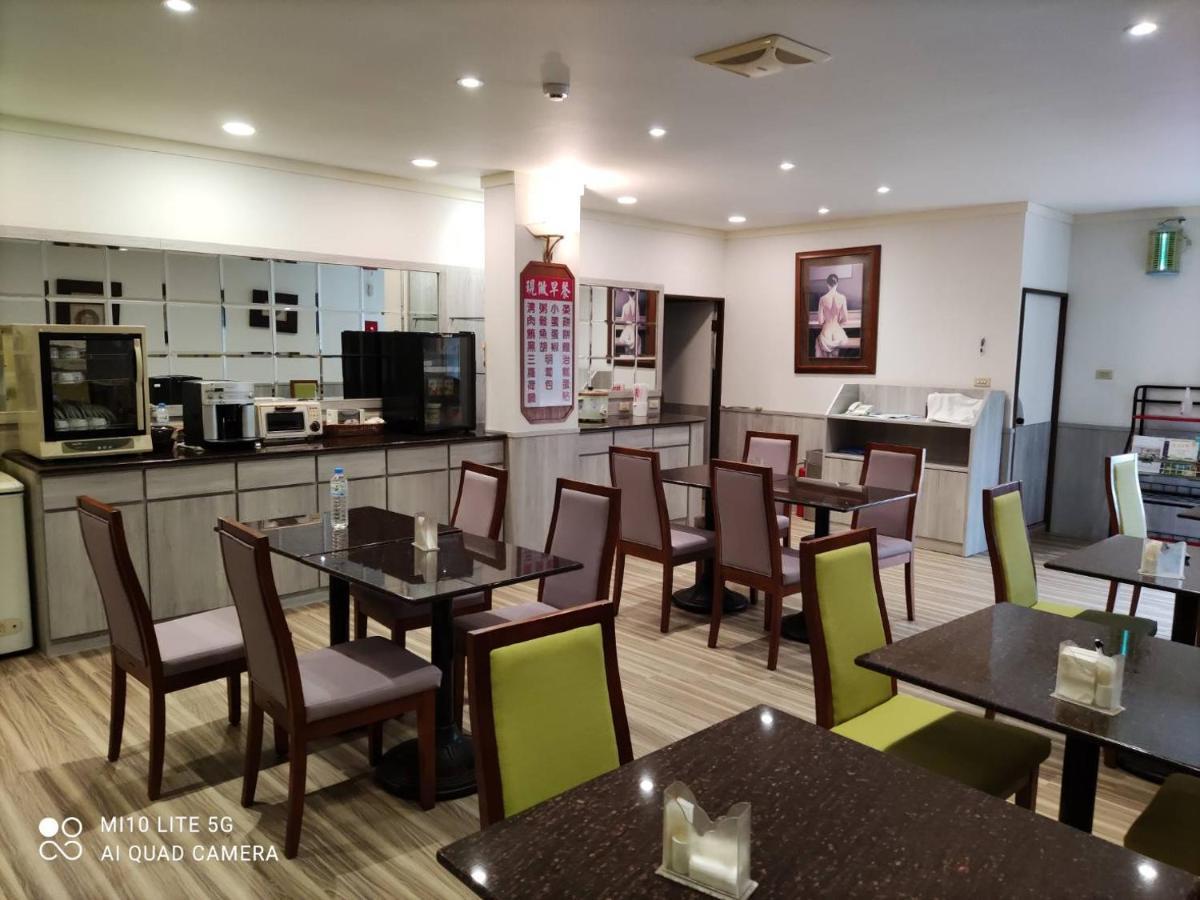 Blue Sky Motel Guishan Dış mekan fotoğraf
