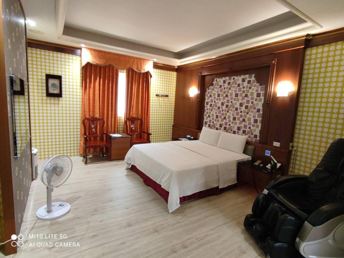 Blue Sky Motel Guishan Dış mekan fotoğraf