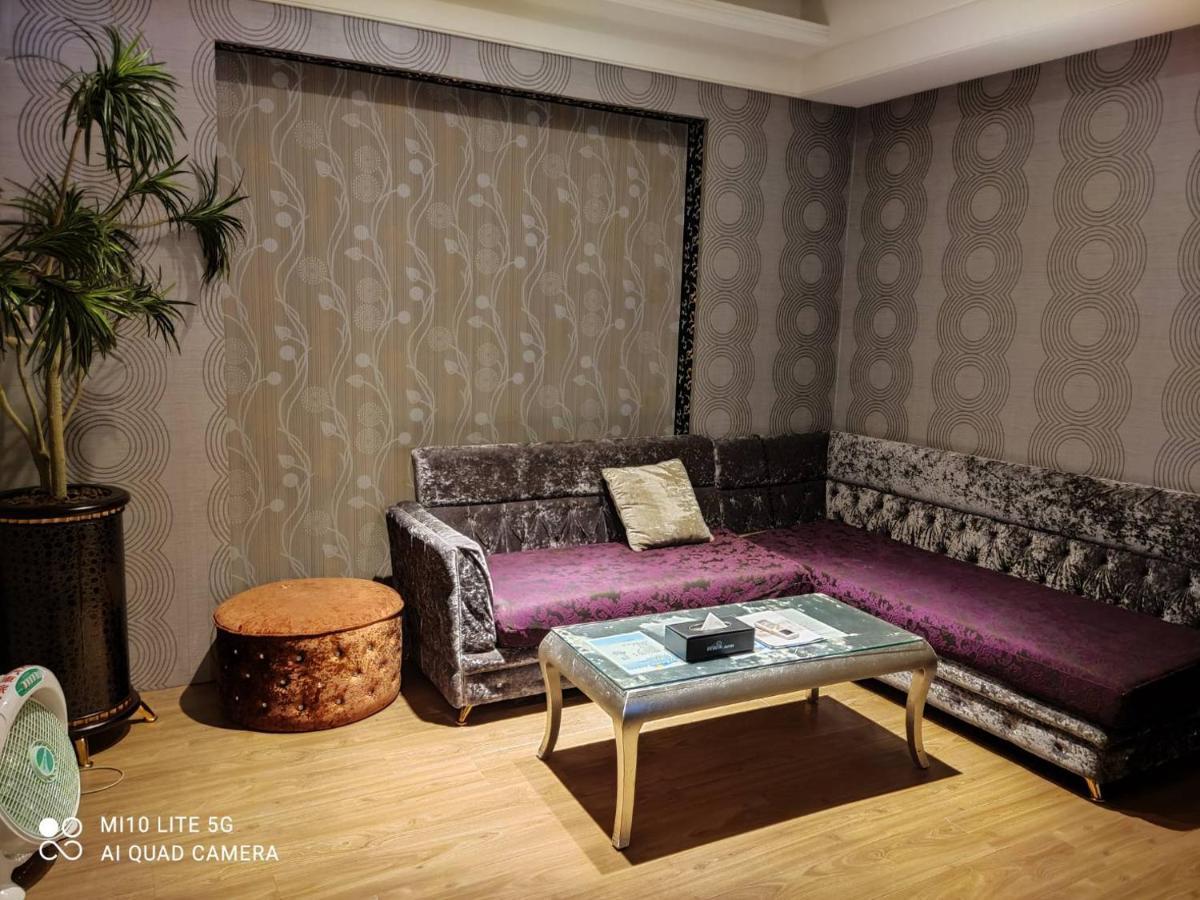 Blue Sky Motel Guishan Dış mekan fotoğraf