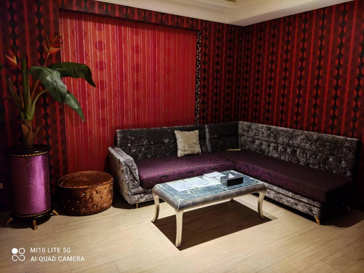 Blue Sky Motel Guishan Dış mekan fotoğraf